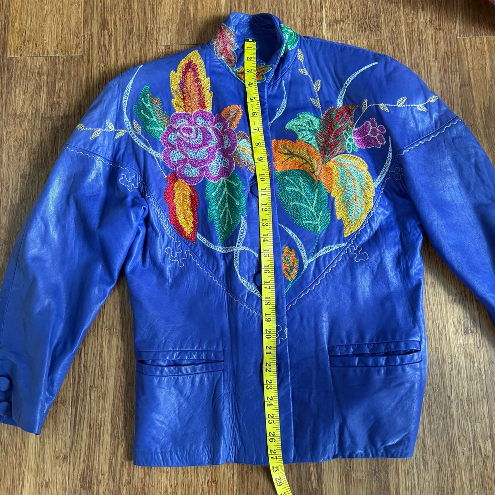 Danier Embroidered Leather Jacket - Picture 8 of 8